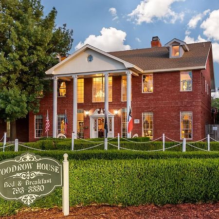 Woodrow House Bed & Breakfast Lubbock Exterior photo