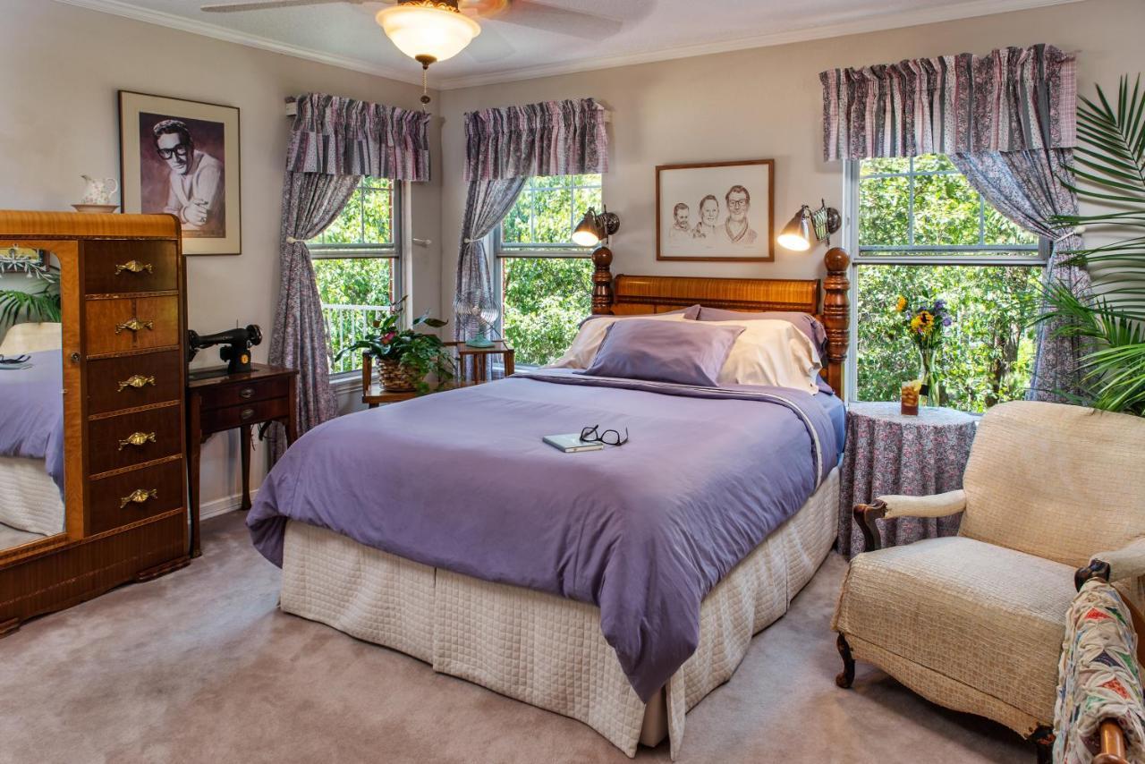 Woodrow House Bed & Breakfast Lubbock Exterior photo