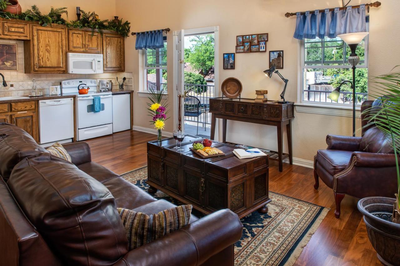 Woodrow House Bed & Breakfast Lubbock Exterior photo