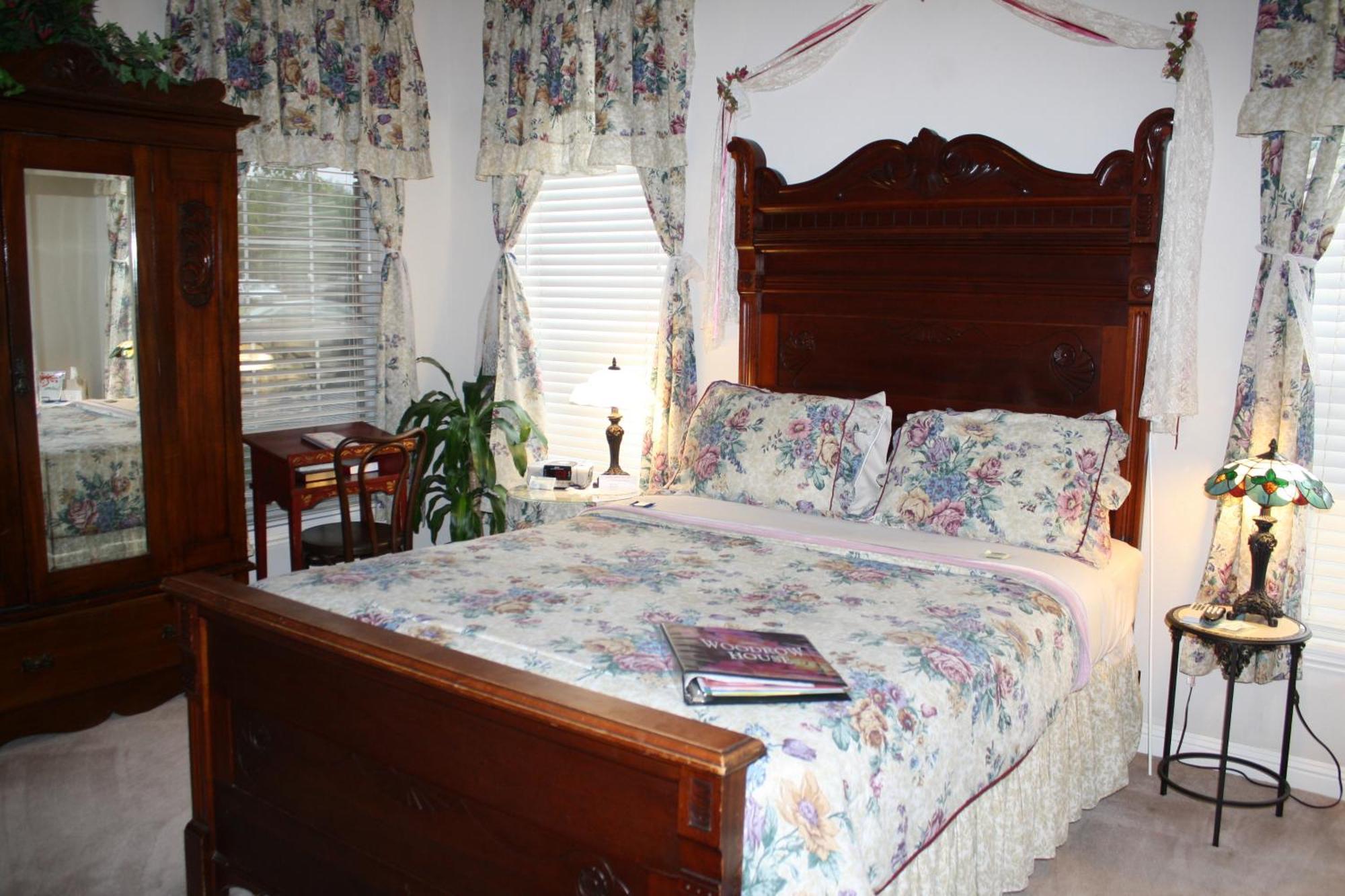Woodrow House Bed & Breakfast Lubbock Exterior photo